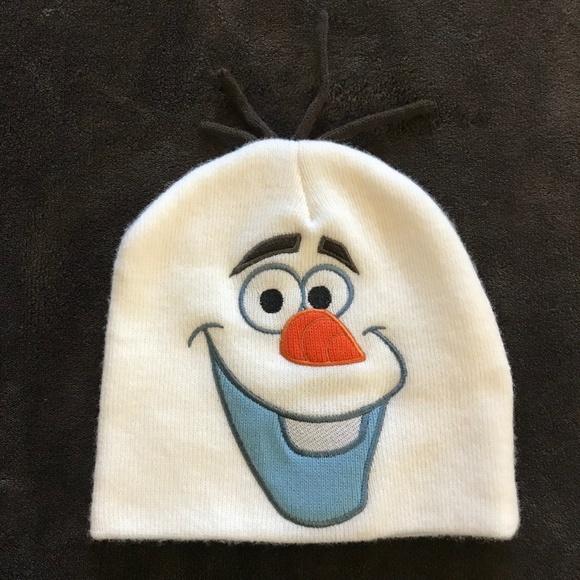 olaf winter hat